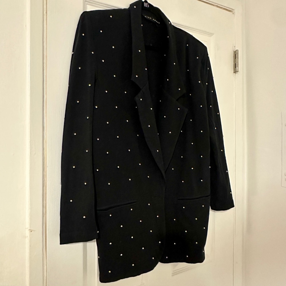 Oversized blazer with pearls embellishment